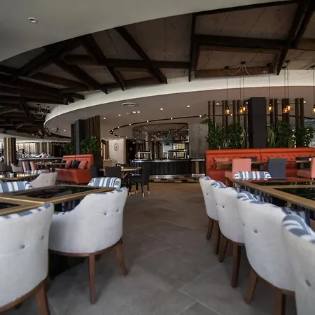 Apartahotel Grad Sunca