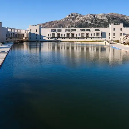 Grad Sunca Hotel apartamentowy 4*