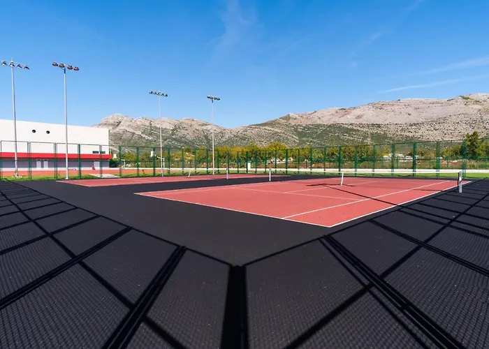 Grad Sunca Aparthotel